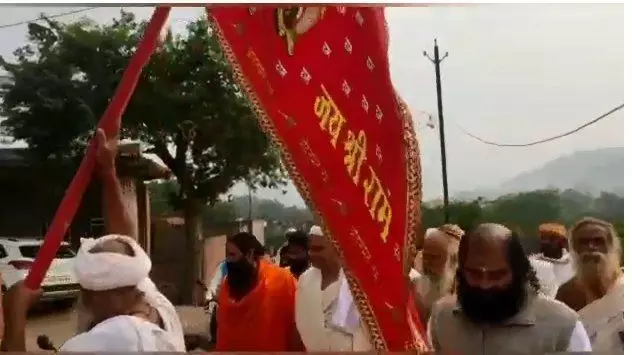 चित्रकूट धाम में परसुराम आश्रम की गद्दी में आसीन हुए सोमेश्वरदास चित्रकूट धाम में परसुराम आश्रम की गद्दी में आसीन हुए सोमेश्वरदास