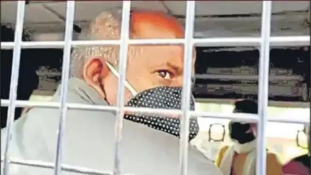 यौन शाेषण पर बच्चे का खुलासा: जेई रखता था बच्चों के लिए अलग मोबाइल, अंकल के घर हम एक घंटे चलाते थे यू-ट्यूब