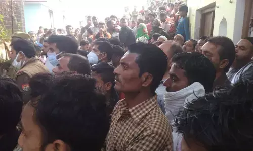 कौशाम्बी में दोहरे हत्याकांड से मची सनसनी, जीजा संग मिलकर महिला ने की बेटे और पति की हत्या