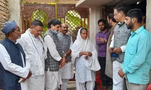 दरिंदगी और सरकारी निक्कमेपन का शिकार गुलनाज के इंसाफ की लड़ाई लड़ेगी रालोसपा दरिंदगी और सरकारी निक्कमेपन का शिकार गुलनाज के इंसाफ की लड़ाई लड़ेगी रालोसपा