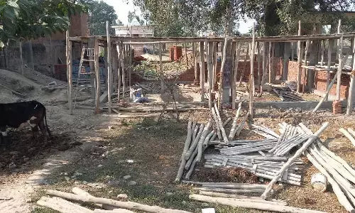 योगीराज में न्याय को तरस रहे भाजपा नेता : असलहों से लैस अराजक तत्वों ने आधी रात को भाजपा नेता के घर जमकर की फायरिंग