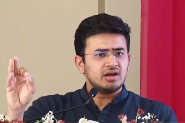 BJP सांसद तेजस्वी सूर्या बोले- असदुद्दीन ओवैसी को दिया गया हर वोट भारत के खिलाफ BJP सांसद तेजस्वी सूर्या बोले- असदुद्दीन ओवैसी को दिया गया हर वोट भारत के खिलाफ