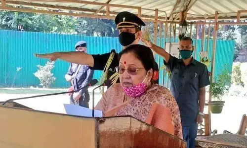 उत्तराखंड की राज्यपाल बेबी रानी मौर्य कोरोना पॉजिटिव उत्तराखंड की राज्यपाल बेबी रानी मौर्य कोरोना पॉजिटिव