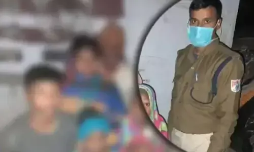 RPF जवान ने बचाई 7 लोगों की जान, खुदकुशी के लिए रेलवे लाइन पर लेटे थे सभी