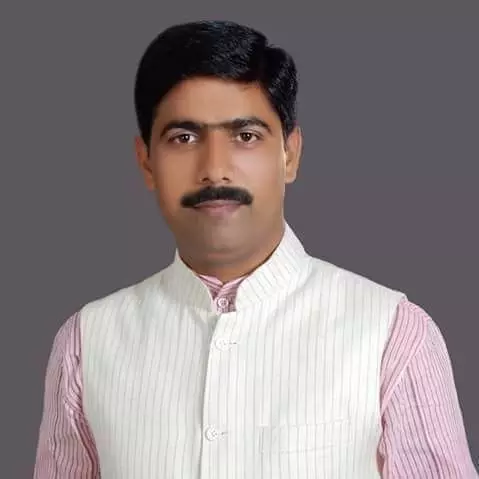 महानगर कांग्रेस मुकेश सिंह ने किया योगी सरकार से चिठ्ठी लिखकर किए सवाल, एलडीए से आम आवंटियों की 20 हजार फाइलें कहां है? महानगर कांग्रेस मुकेश सिंह ने किया योगी सरकार से चिठ्ठी लिखकर किए सवाल, एलडीए से आम आवंटियों की 20 हजार फाइलें कहां है?