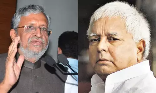 वोटिंग के वक्त एबसेंट हो जाओ-बोल दो कोरोना हो गया, सुशील मोदी का दावा- लालू ने किया BJP MLA को फोन, ऑडियो जारी वोटिंग के वक्त एबसेंट हो जाओ-बोल दो कोरोना हो गया, सुशील मोदी का दावा- लालू ने किया BJP MLA को फोन, ऑडियो जारी