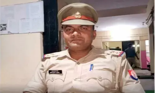 यूपी खनन व्यापारी मौत मामले में पुलिस ने 80 दिन बाद आरोपी थाना प्रभारी को किया गिरफ्तार, एसपी और एक सिपाही अभी भी लापता यूपी खनन व्यापारी मौत मामले में पुलिस ने 80 दिन बाद आरोपी थाना प्रभारी को किया गिरफ्तार, एसपी और एक सिपाही अभी भी लापता