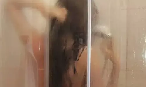 बाथरूम में नहाते समय बनाया वीडियो, फिर ब्लैकमेल कर किया महिला से बुरा काम