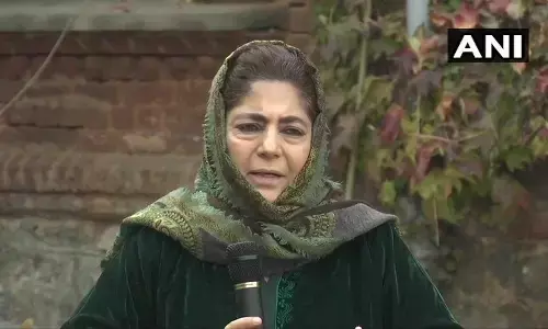 महबूबा मुफ्ती का बीजेपी पर निशाना- मुसलमान आतंकवादी और सिख खालिस्तानी तो हिन्दुस्तानी कौन? महबूबा मुफ्ती का बीजेपी पर निशाना- मुसलमान आतंकवादी और सिख खालिस्तानी तो हिन्दुस्तानी कौन?