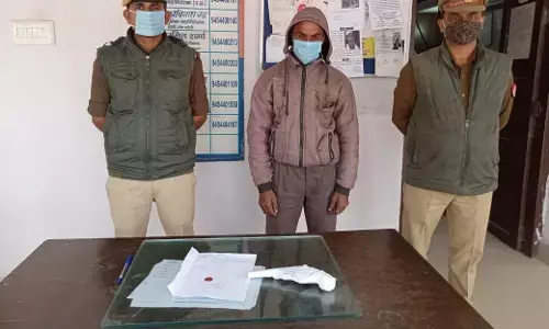 यूपी में दो साल की बच्ची से 15 साल के किशोर ने किया दुष्कर्म यूपी में दो साल की बच्ची से 15 साल के किशोर ने किया दुष्कर्म