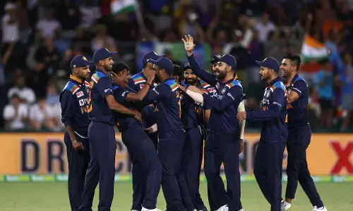 INDvAUS : टी-20 में भारत ने किया जीत से आगाज, ऑस्ट्रेलिया को 11 रनों से हराया