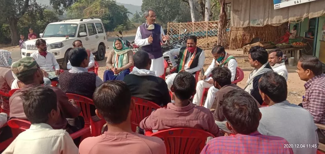 ग्राम पंचायत स्तर पर खड़ा करेंगे मजबूत संगठन - अखिलेश ग्राम पंचायत स्तर पर खड़ा करेंगे मजबूत संगठन - अखिलेश