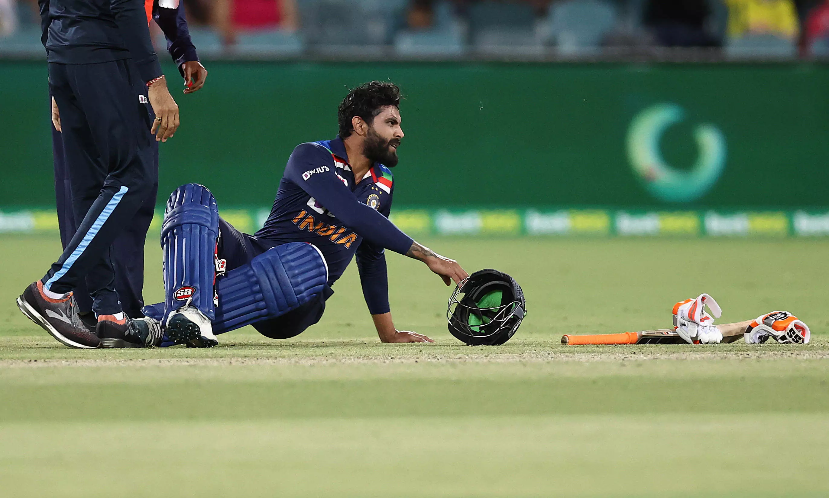 टीम इंडिया को झटका, टी-20 सीरीज से बाहर हुए रविंद्र जडेजा, उनकी जगह इस खिलाड़ी को मिला मौका