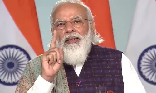 LIVE: आगरा मेट्रो प्रोजेक्ट का शिलान्यास कर बोले PM मोदी- मेट्रो नेटवर्क में भी आत्मनिर्भर हो रहा भारत