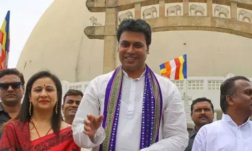 त्रिपुरा: दो हिस्सों में बंटे विधायक, BJP आलाकमान ने मुख्यमंत्री बिप्लब देब पर बनाया ये दबाब