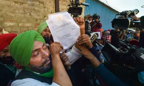 14 दिनों से मोर्चा खोले किसानों को केंद्र ने भेजा ये मैसेज, डिटेल में पढ़ें पूरा प्रस्ताव 14 दिनों से मोर्चा खोले किसानों को केंद्र ने भेजा ये मैसेज, डिटेल में पढ़ें पूरा प्रस्ताव