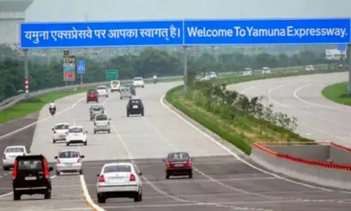 80 की स्पीड से ज्यादा गाड़ी चलाई तो कटेगा चलान, यमुना एक्सप्रेसवे पर 2 महीने के लिए नियम लागू