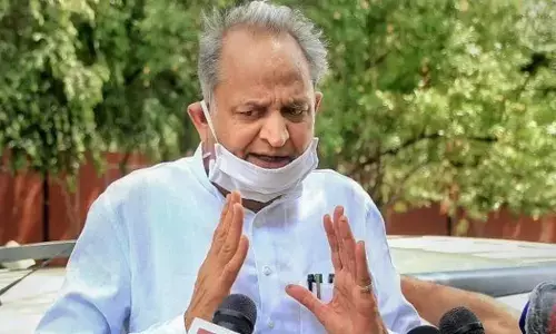 राजस्थान में सियासी हलचल, BTP के विधायकों ने गहलोत सरकार से समर्थन वापस लिया राजस्थान में सियासी हलचल, BTP के विधायकों ने गहलोत सरकार से समर्थन वापस लिया