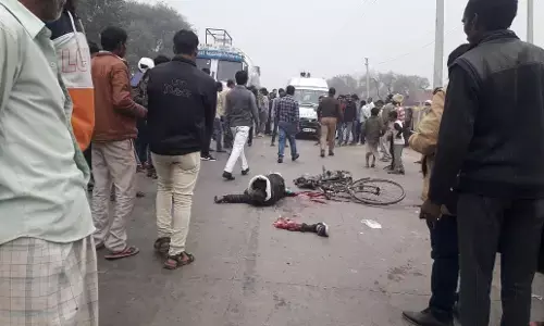 साइकिल सवार को कन्टेनर ने रौंदा हालत नाजुक