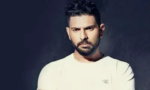 अपने जन्मदिन पर युवराज सिंह ने पिता योगराज सिंह के बयान पर मांगी माफी, कही ये बड़ी बात अपने जन्मदिन पर युवराज सिंह ने पिता योगराज सिंह के बयान पर मांगी माफी, कही ये बड़ी बात