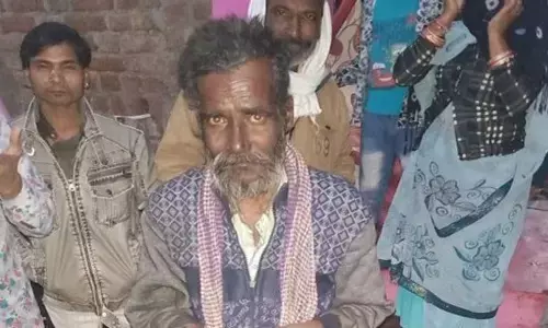 अंतिम संस्कार करके घर पहुंचे परिजन वो दरवाजे पर खड़ा मिला! अंतिम संस्कार करके घर पहुंचे परिजन वो दरवाजे पर खड़ा मिला!