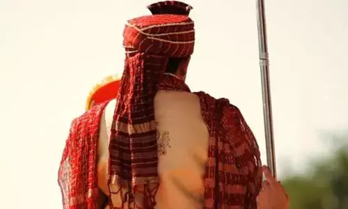 UP : बारात लेकर निकला दूल्हा पूरी रात खोजता रहा दुल्हन का घर, खाली हाथ वापस लौटा UP : बारात लेकर निकला दूल्हा पूरी रात खोजता रहा दुल्हन का घर, खाली हाथ वापस लौटा