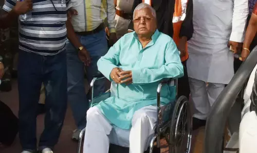 लालू यादव की किडनी 25% काम कर रही वाले बयान में पर डॉक्टर को कारण बताओ नोटिस लालू यादव की किडनी 25% काम कर रही वाले बयान में पर डॉक्टर को कारण बताओ नोटिस