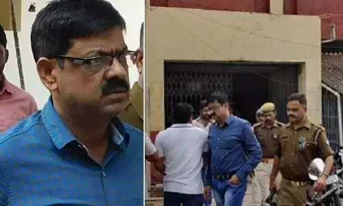 जालौन ट्रिपल मर्डर केस में दोषी डिप्टी एसपी भगवान सिंह को CM योगी ने किया बर्खास्त जालौन ट्रिपल मर्डर केस में दोषी डिप्टी एसपी भगवान सिंह को CM योगी ने किया बर्खास्त