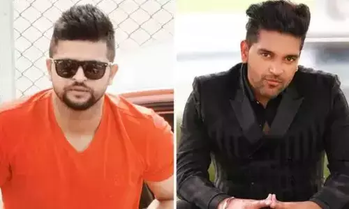क्रिकेटर सुरेश रैना, सिंगर गुरु रंधावा और सुजेन खान समेत कई सेलेब कर्फ्यू में कर रहे थे पार्टी, मुंबई पुलिस ने रेड डालकर हिरासत में लिया! क्रिकेटर सुरेश रैना, सिंगर गुरु रंधावा और सुजेन खान समेत कई सेलेब कर्फ्यू में कर रहे थे पार्टी, मुंबई पुलिस ने रेड डालकर हिरासत में लिया!