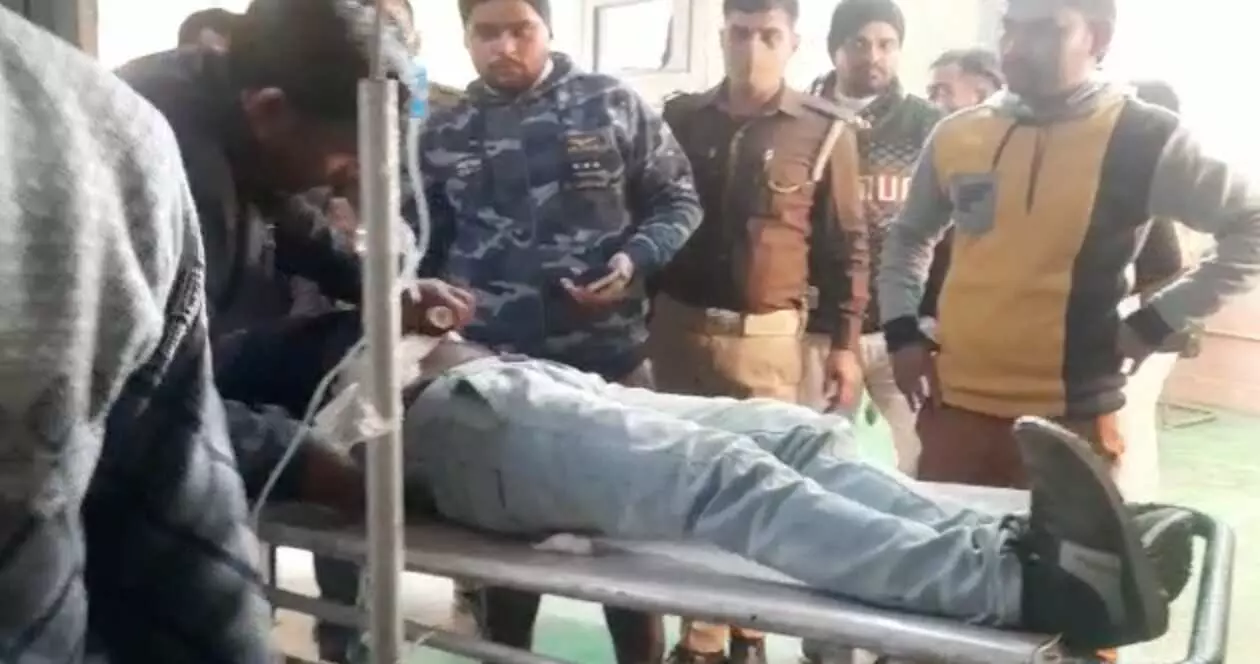 UP : मुजफ्फरनगर में बीजेपी नेता के हत्यारोपी को मारी गोली UP : मुजफ्फरनगर में बीजेपी नेता के हत्यारोपी को मारी गोली