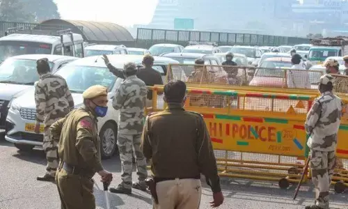 किसान आंदोलन: दिल्ली का कौन सा रास्ता बंद-कौन सा खुला, जानिए- लेटेस्ट ट्रैफिक अपडेट्स किसान आंदोलन: दिल्ली का कौन सा रास्ता बंद-कौन सा खुला, जानिए- लेटेस्ट ट्रैफिक अपडेट्स