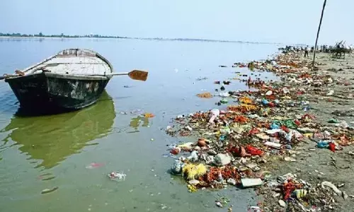 गंगा माँ अब तेरा पानी अमृत नहीं रहा गंगा माँ अब तेरा पानी अमृत नहीं रहा