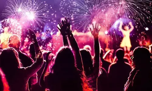 рдпреВрдкреА рдореЗрдВ рдирдП рд╕рд╛рд▓ рдкрд░ рдкрд╛рд░реНрдЯреА рдХрд░рдиреЗ рд╕реЗ рдкрд╣рд▓реЗ рдЬрд╛рди рд▓реЗрдВ рдпреЗ рдирд┐рдпрдо, рд╕рд░рдХрд╛рд░ рдиреЗ рдЬрд╛рд░реА рдХреА рдЧрд╛рдЗрдбрд▓рд╛рдЗрди рдпреВрдкреА рдореЗрдВ рдирдП рд╕рд╛рд▓ рдкрд░ рдкрд╛рд░реНрдЯреА рдХрд░рдиреЗ рд╕реЗ рдкрд╣рд▓реЗ рдЬрд╛рди рд▓реЗрдВ рдпреЗ рдирд┐рдпрдо, рд╕рд░рдХрд╛рд░ рдиреЗ рдЬрд╛рд░реА рдХреА рдЧрд╛рдЗрдбрд▓рд╛рдЗрди