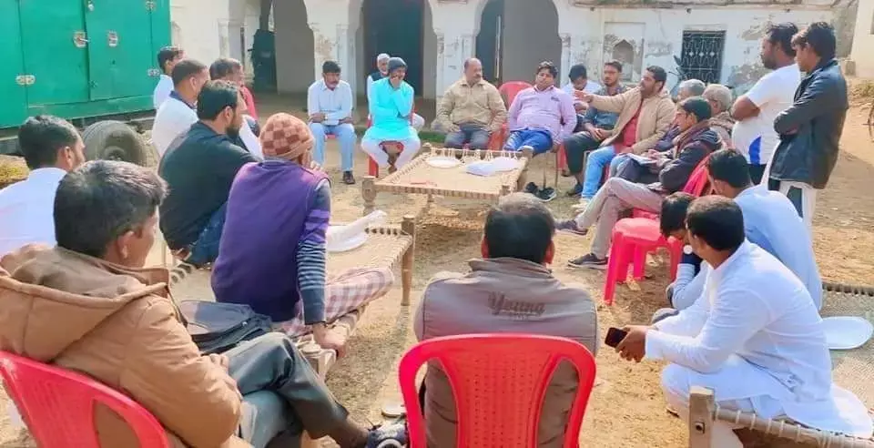 पूर्वांचल में हुई बैठक, किसान चौपालों का दौर तेज होगा, निकलेगी किसान यात्रा, करेंगे दिल्ली कूच पूर्वांचल में हुई बैठक, किसान चौपालों का दौर तेज होगा, निकलेगी किसान यात्रा, करेंगे दिल्ली कूच