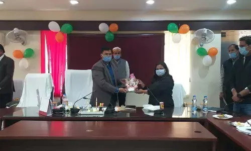 अपर जिलाधिकारी वंदिता श्रीवास्तव की भव्य एवं भावभीनी विदाई अपर जिलाधिकारी वंदिता श्रीवास्तव की भव्य एवं भावभीनी विदाई