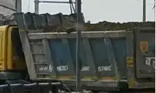 नोएडा विकास प्राधिकरण एव यूपी स्टेट ब्रिज कारपोरेशन की मिलीभगत से करोड़ों की मिट्टी घोटाला नोएडा विकास प्राधिकरण एव यूपी स्टेट ब्रिज कारपोरेशन की मिलीभगत से करोड़ों की मिट्टी घोटाला