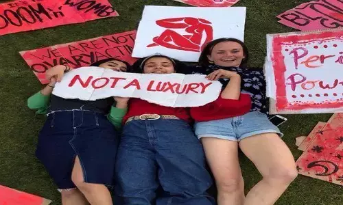 ब्रिटेन ने महिलाओं को दिया नए साल का तोहफा, माहवारी से संबंधित सामान हुआ टेक्स फ्री ब्रिटेन ने महिलाओं को दिया नए साल का तोहफा, माहवारी से संबंधित सामान हुआ टेक्स फ्री