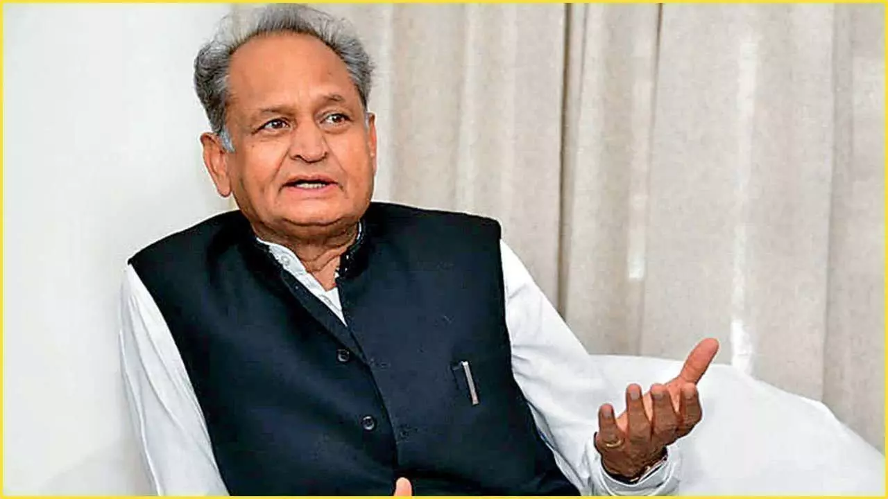 अशोक गहलोत बोले- अभी 15-20 साल मैं कहीं नहीं जा रहा, अगली बार भी CM बनूंगा और अपनी मर्ज़ी से मंत्री भी बनाऊंगा अशोक गहलोत बोले- अभी 15-20 साल मैं कहीं नहीं जा रहा, अगली बार भी CM बनूंगा और अपनी मर्ज़ी से मंत्री भी बनाऊंगा
