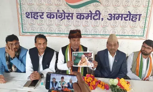 एनआरसी के ख़िलाफ़ बोलने पर मायावती ने कुंवर दानिश अली को अपमानित किया था- शाहनवाज़ आलम एनआरसी के ख़िलाफ़ बोलने पर मायावती ने कुंवर दानिश अली को अपमानित किया था- शाहनवाज़ आलम