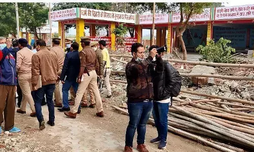 рд╕реБрдирд┐рдП рд╕рд░рдХрд╛рд░! рдкрд╣рд▓реА рдмрд╛рд░ рд╢реНрдорд╢рд╛рди рд╕реЗ рд╢рд╡ рдШрд░ рд╡рд╛рдкрд╕ рдЖрдпреЗ рд╣реИ рд╕реБрдирд┐рдП рд╕рд░рдХрд╛рд░! рдкрд╣рд▓реА рдмрд╛рд░ рд╢реНрдорд╢рд╛рди рд╕реЗ рд╢рд╡ рдШрд░ рд╡рд╛рдкрд╕ рдЖрдпреЗ рд╣реИ