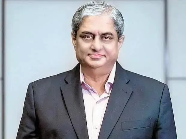 आदित्य पुरी देश के सबसे सफल बैंकर या एक कामयाब शौहर ? आदित्य पुरी देश के सबसे सफल बैंकर या एक कामयाब शौहर ?