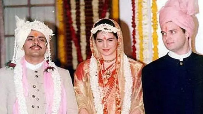 आखिर कैसे शुरू हुई थी प्रियंका गांधी और रॉबर्ट वाड्रा की लव स्टोरी आखिर कैसे शुरू हुई थी प्रियंका गांधी और रॉबर्ट वाड्रा की लव स्टोरी