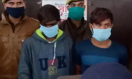 यूपी : गर्लफ्रेंड ने मांगा था मोबाइल, फिर दोस्त का फ़ोन छीनने के लिए कर दिया मर्डर, चौकानें वाला खुलासा यूपी : गर्लफ्रेंड ने मांगा था मोबाइल, फिर दोस्त का फ़ोन छीनने के लिए कर दिया मर्डर, चौकानें वाला खुलासा