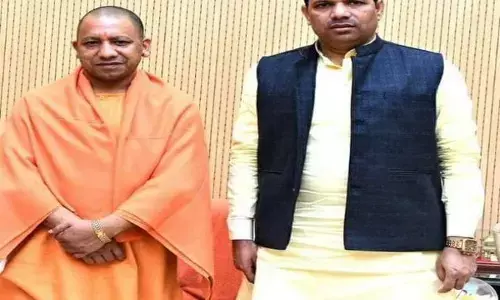 यूपी में कांग्रेस विधायक ने सीएम योगी को बताया भगवान, आप MLA सोमनाथ भारती के खिलाफ दर्ज हो देशद्रोह का केस