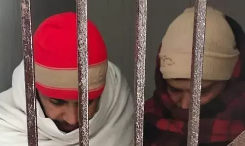 शामली पुलिस ने 48 घंटे में किया हत्या का खुलासा, बड़े भाई का हत्यारा निकला छोटा भाई शामली पुलिस ने 48 घंटे में किया हत्या का खुलासा, बड़े भाई का हत्यारा निकला छोटा भाई