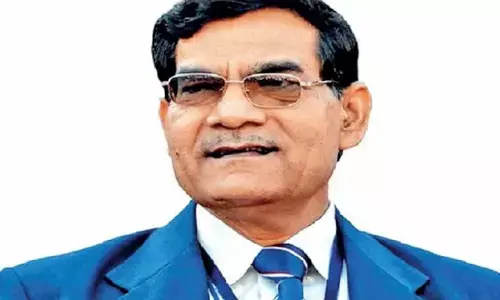 मोदी के करीबी माने जाने वाले आईएएस अरविंद शर्मा ने लिया VRS मोदी के करीबी माने जाने वाले आईएएस अरविंद शर्मा ने लिया VRS