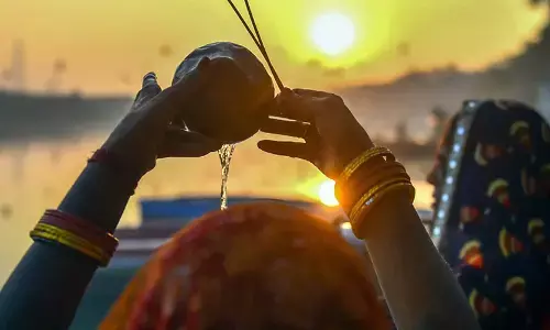 कुंडली मे सूर्य को करें मजबूत,जानें मकर संक्रांति के दिन कैसे करें दान एवं पूजा कुंडली मे सूर्य को करें मजबूत,जानें मकर संक्रांति के दिन कैसे करें दान एवं पूजा