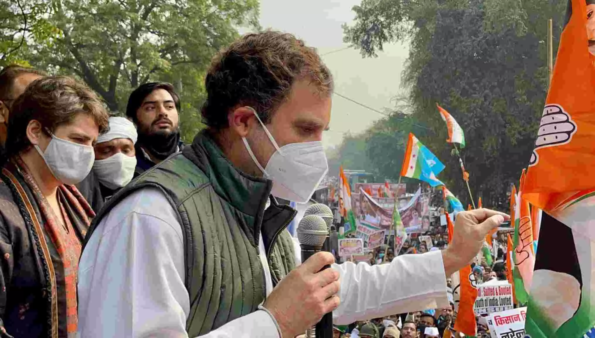 कृषि कानून के विरोध में कांग्रेस का विरोध प्रदर्शन: दिल्ली राजभवन का घेराव करने के बाद जंतर-मंतर पहुंचे राहुल-प्रियंका