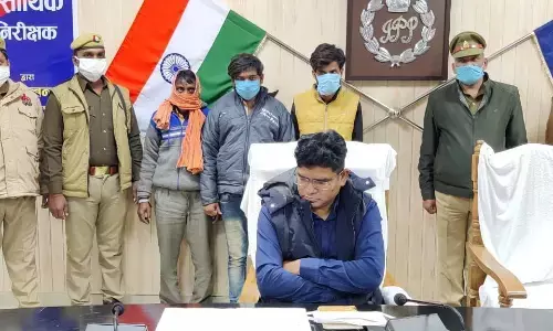 साली के साथ नाजायज संबंधों की जानकारी होने पर चचेरे भाई की फावड़े से काट कर हत्या साली के साथ नाजायज संबंधों की जानकारी होने पर चचेरे भाई की फावड़े से काट कर हत्या