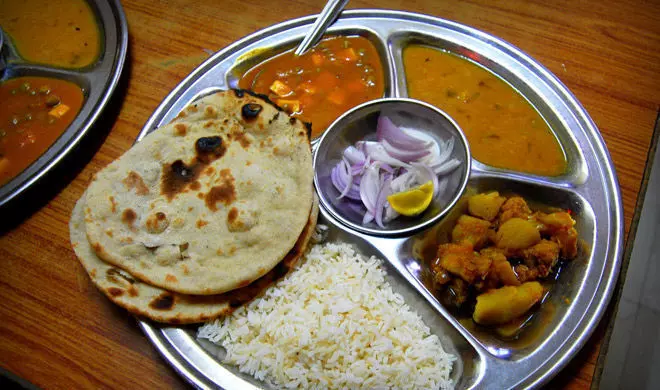 इस तरह भोजन करेंगे तो आपके मजबूत गृह आपका बदल देंगे जीवन! इस तरह भोजन करेंगे तो आपके मजबूत गृह आपका बदल देंगे जीवन!